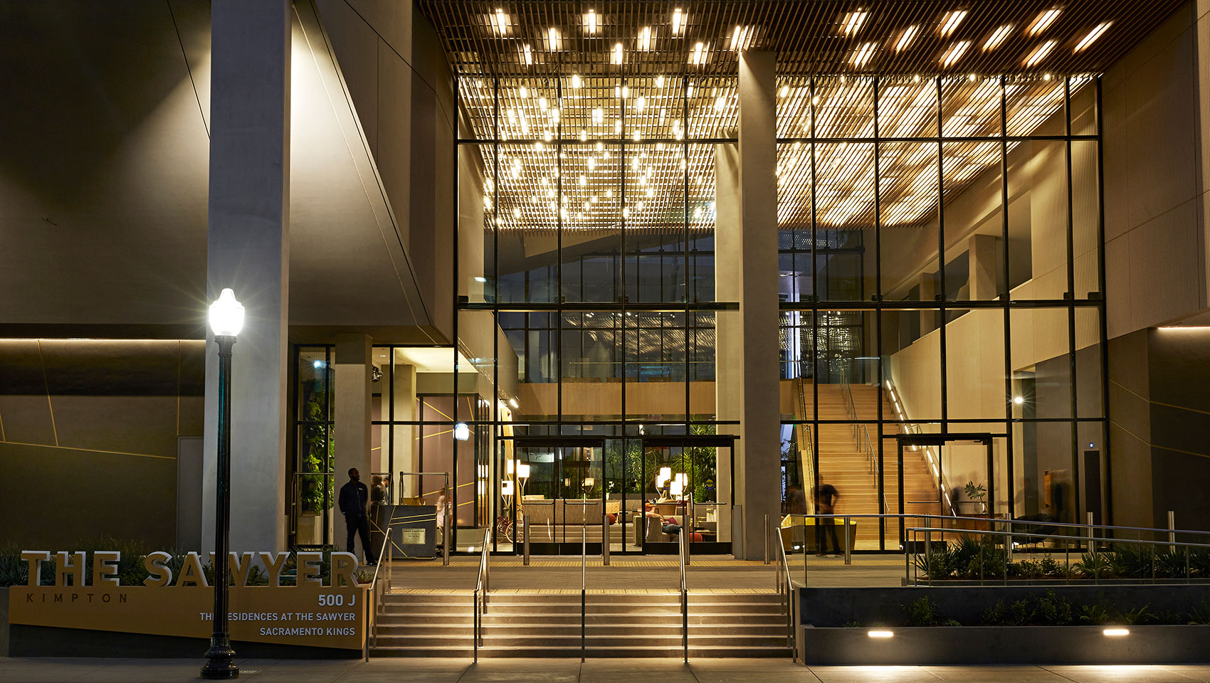 kimpton sawyer hotel entrance